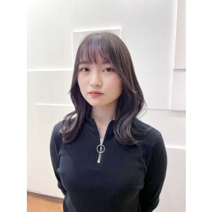 インナーカラー×ミディアム/20代30代/SARA＠若林史弥