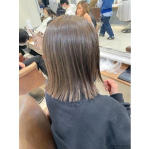 ボブ ダブルカラー くすみベージュ【横浜】