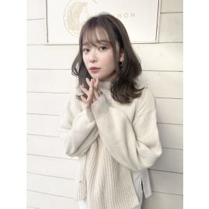 大人ガーリー前髪ありくびれセミディグレージュ30代梅ヶ丘