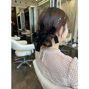 ローボーンヘアアレンジ