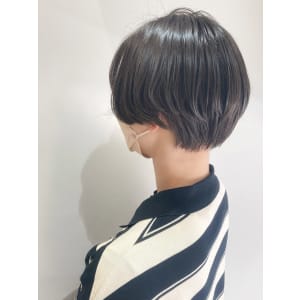 ハンサムマッシュショート【池袋美容室　uchla】
