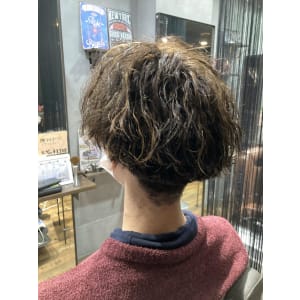 波パーマ×ハイライト - NAP hair &Nalow homme【ナップ ヘアーアンドナローオム】掲載中