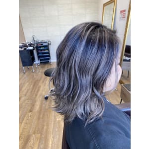 バレイヤージュ - K&K hair design つつじが丘店【ケイアンドケイヘアーデザインツツジガオカテン】掲載中