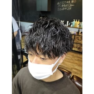 ゆるやかなツイスト - NAP hair &Nalow homme【ナップ ヘアーアンドナローオム】掲載中