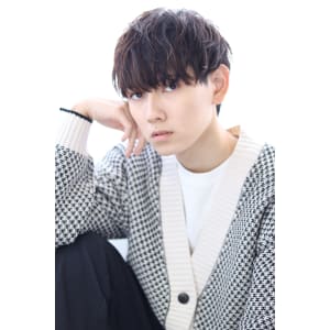 20代30代 ツーブロックマッシュショート ニュアンスパーマ