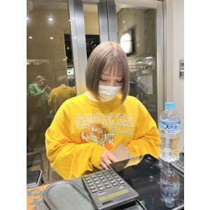 ショコラアッシュ　ヘルシースタイル　ふんわりカール　