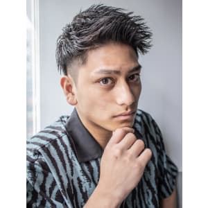 スパイキーアップバングショート