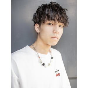 ツイストスパイラルマッシュショート