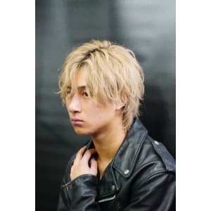 センターパート - メンズヘア整形サロン GOALD 渋谷本店【メンズヘアセイケイサロン ゴールド シブヤホンテン】掲載中