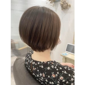 スッキリまとまるヘア