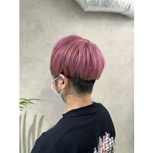 miu&橋本愛海　メンズの薄めピンクカラー