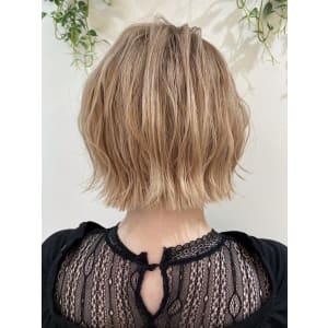 ハイトーンショートボブ ブロンドカラー - HAIR MAKE age 天神西通り店【ヘアメイク アージュ テンジンニシドオリテン】掲載中