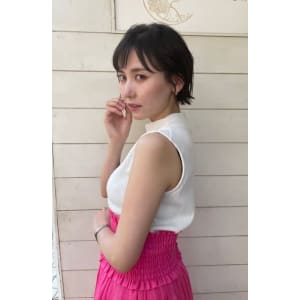大人可愛いフレンチショートボブ厚めバング30代春髪梅ヶ丘髪型