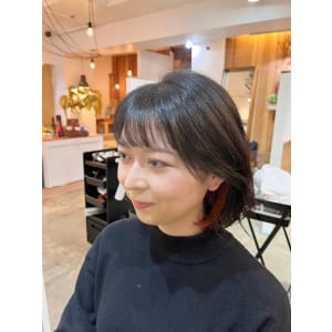 イヤリングカラーボブ