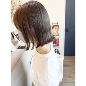 切りっぱなしボブ