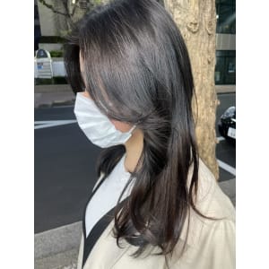 顔まわりレイヤーカット＋顔まわりパーマ