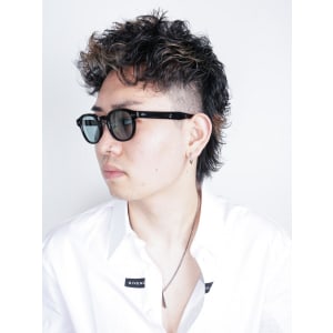 バーストフェード - 男性専門美容室 growth 博多店【ダンセイセンモンビヨウシツ グロウ ハカタテン】掲載中