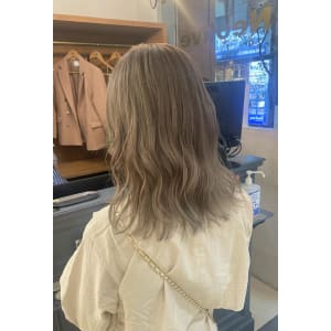 ミルクティーベージュ☆ハイトーン【横浜】 - Neolive aim 横浜店【ネオリーブアイムヨコハマテン】掲載中