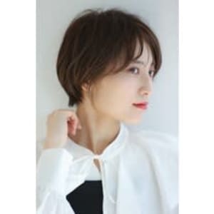 大人可愛いマッシュショート