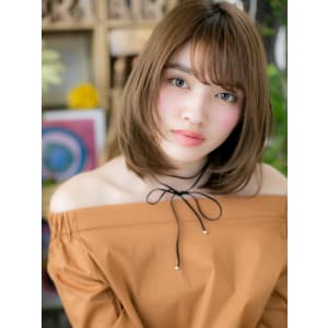インナーカラーショコラグレージュ大人ボブ　シャギー