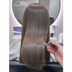 《韓国ヘア》髪質改善透明感ロング
