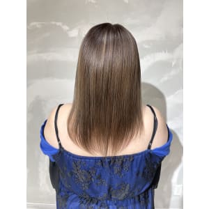 Louer  hairmake×ロング
