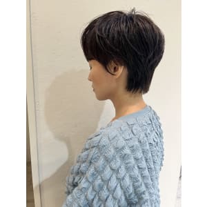 大人カジュアルショートヘア