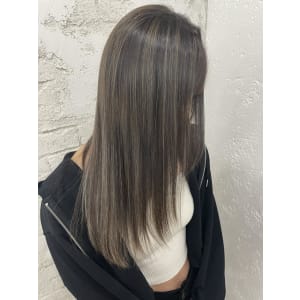 コントラストハイライトグレージュミルクティー
