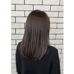 10代20代30代/グレージュ/アッシュ/セミロング/髪質改 - QUALIS 赤塚店【クオリスアカツカテン】掲載中