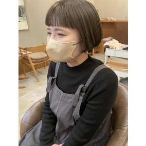 ブリーチ無しオリーブベージュ