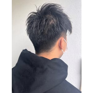 黒髪ツーブロック×アップバング - e.m.a PREMIUM BEAUTY SALON【イーエムエープレミアムビューティーサロン】掲載中