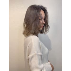 グレージュ×外ハネ - _WHITE 栄店【アンダーバーホワイトサカエテン】掲載中