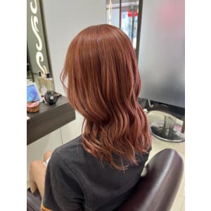 ピンクヘアー