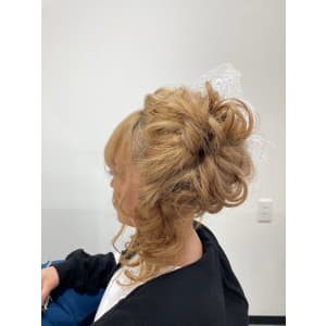 Hair Salon for D