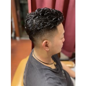フェードパーマ