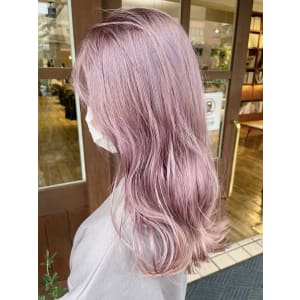 ホワイトピンク　ペールピンク - Oggi 西新店【オッジニシジン】掲載中