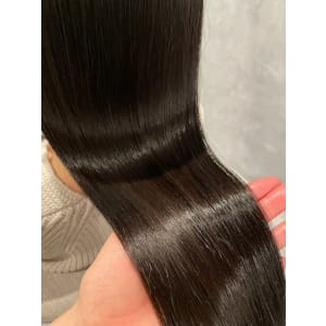 絹髪/ツヤ髪/髪質改善トリートメント/ヘッドスパ/ケアプロ