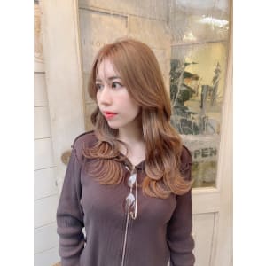韓国風ヨシンモリフェザーバングミルクティーカラーベージュ