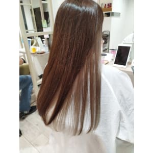 シルバーベージュ×ストレートhair