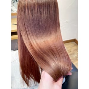 ストレートロング×ベージュピンク