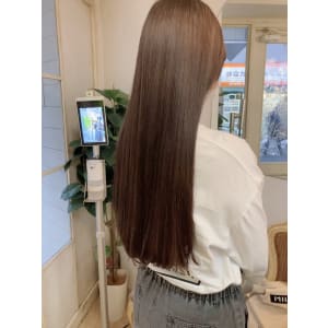 ショコラブラウンのスーパーロング低温コスメストレート