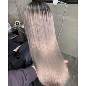 大人可愛いチョコレートモードプリカール外はねボブハイライト