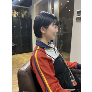 大人可愛いチョコレートモードプリカール外はねボブハイライト