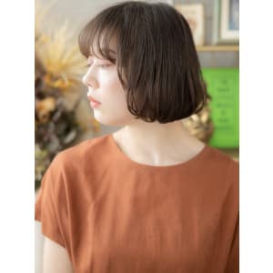 ミルクティーアッシュ内巻き切りっぱなしボブ 前髪パーマ - COVER HAIR & SPA bliss 浦和西口店【カバー ヘア アンド スパ ブリス】【カバー ヘア アンド スパ ブリス ウラワニシグチテン】掲載中