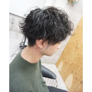 メンズ波巻きパーマスタイル