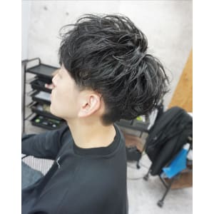メンズ無造作パーマスタイル