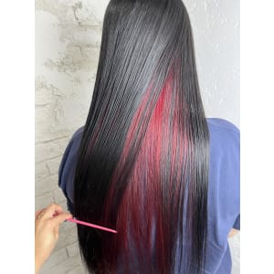 インナーカラーイヤリングカラー赤髪 - agir hair 池袋【アジールヘア】池袋駅東口店【アジールヘア イケブクロ イケブクロヒガシグチテン】掲載中