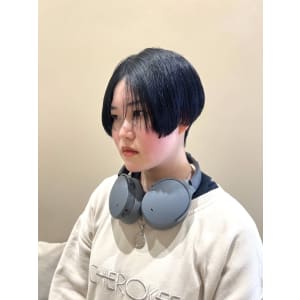 【近藤真帆】ハンサムショート×deep blue