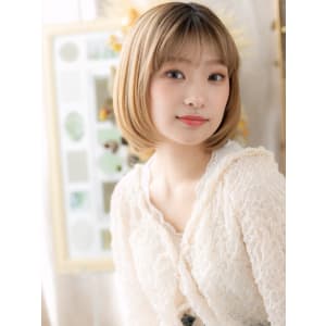 うるツヤミルクティーベージュ韓国風大人ボブ ハイトーンカラー - COVER HAIR bliss志木南口駅前店【カバーヘア ブリス シキエキミナミグチエキマエテン】掲載中