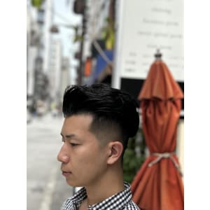 フェード　ビジネスヘアー　パーマ　